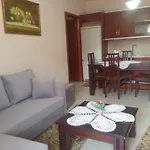 Christos Appartement *