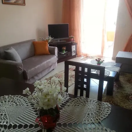Christos Apartament *